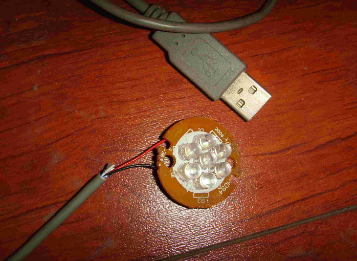 如何制作一個用電話線供電的USB電源適配器