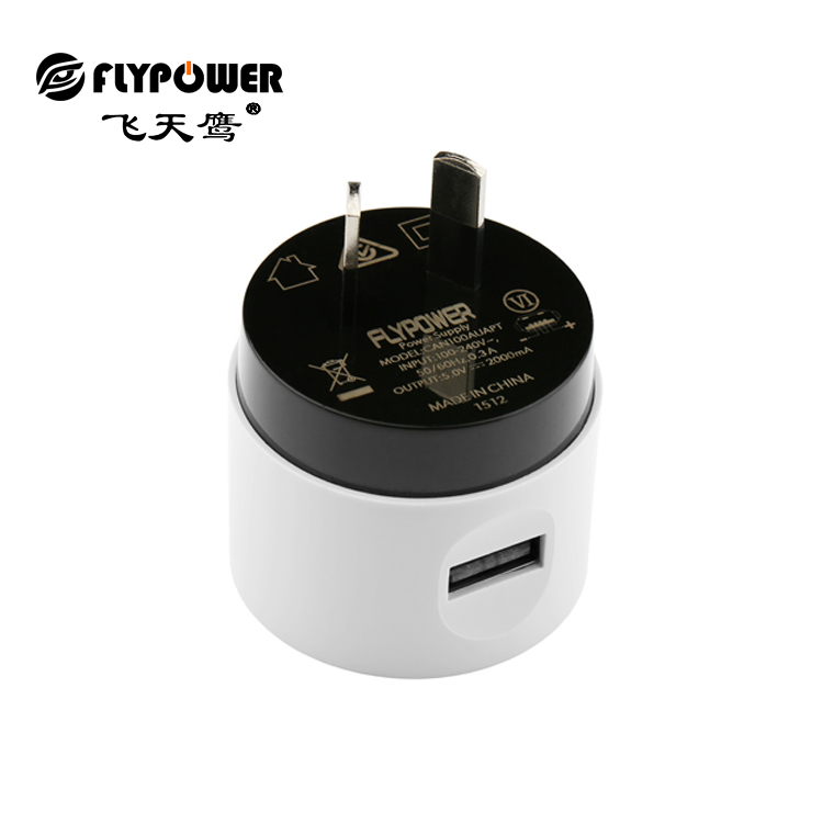 如何清理手機電源適配器上面的污漬