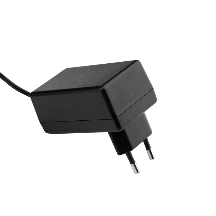 18V1A 24V1A歐規電源適配器